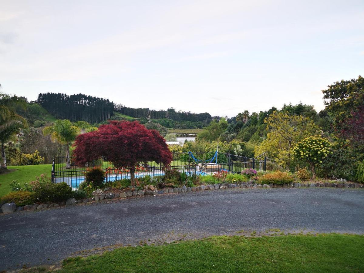 River Side Lodge Whakamarama Exterior foto