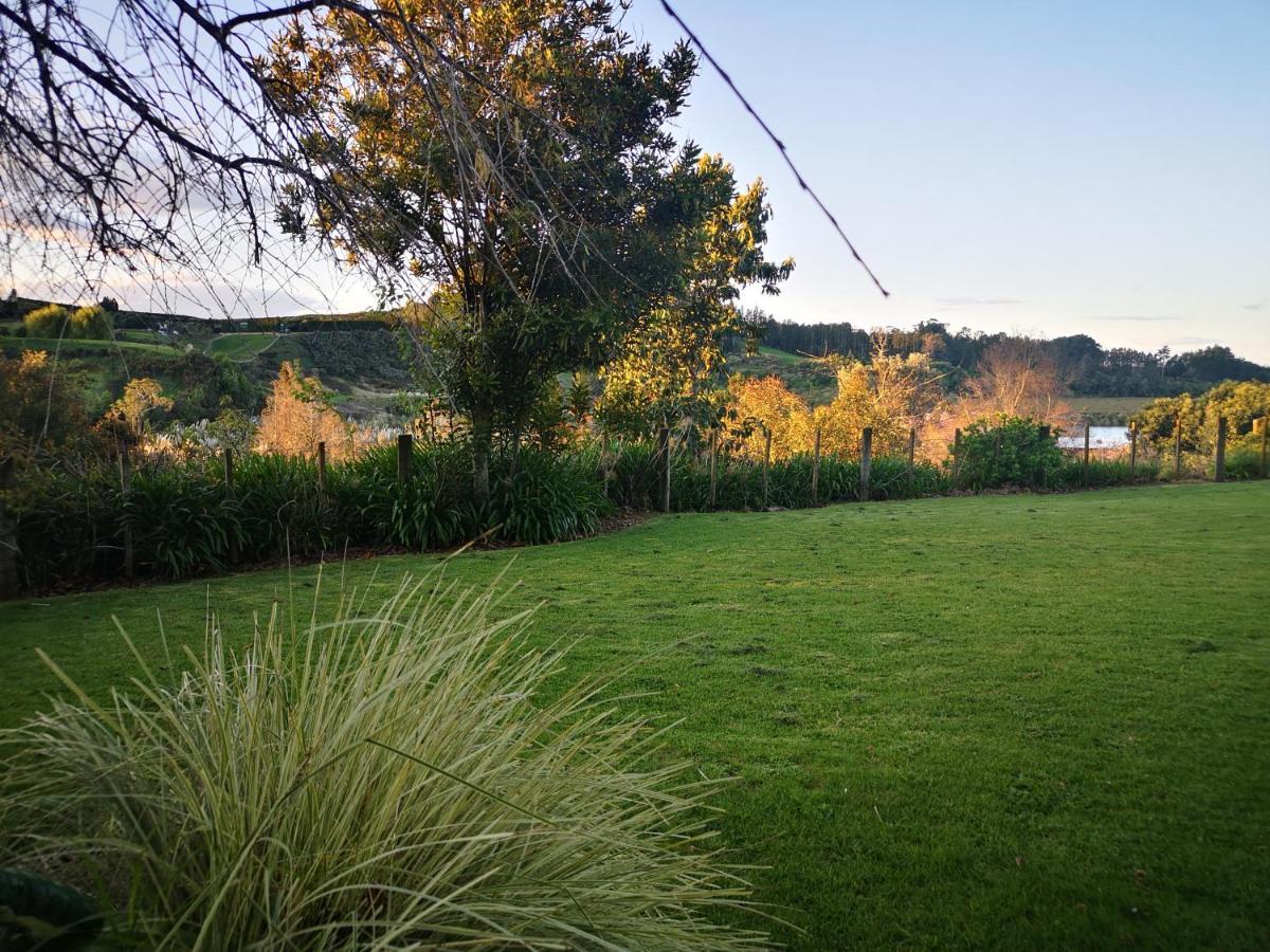 River Side Lodge Whakamarama Exterior foto
